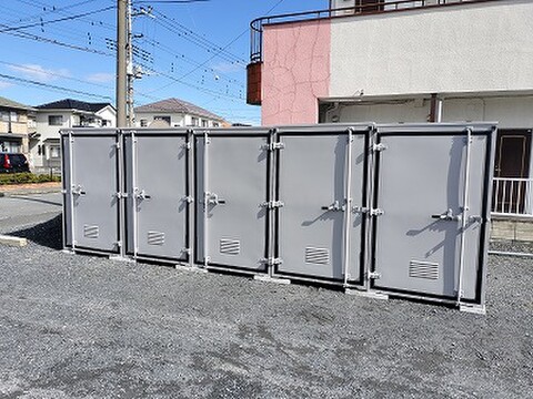 バイクガレージ坂戸伊豆の山町