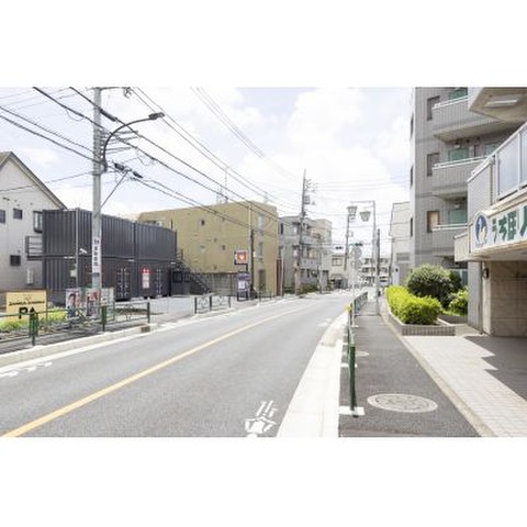 ハローストレージ大泉6