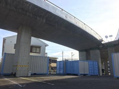 マリンボックス小田原早川店