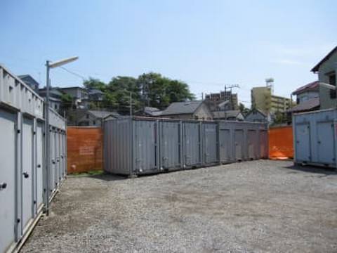 ハローコンテナ和光白子Ⅱ店 場内広々