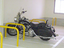 京都市伏見区ライフバイクパーク 運転免許試験場前