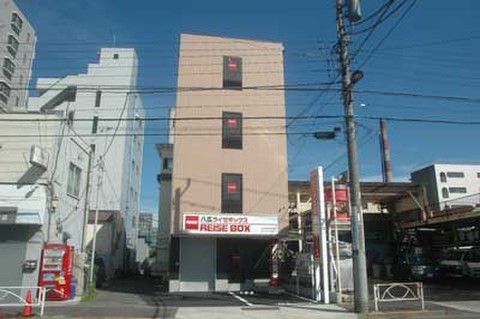 八広ルートストレージ マンションタイプの館内。女性でも安心です。

