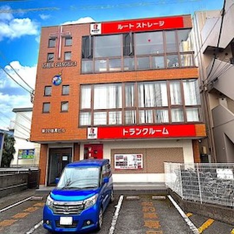 坂戸駅南口ルートストレージ 建物外観です。

