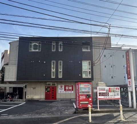 吉川ルートストレージ 建物外観です。
