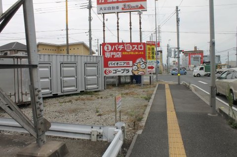 タウンボックス川越氷川町 ２５４号線添い　氷川町交差点角地