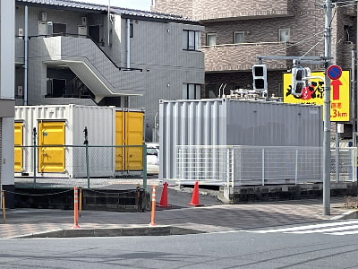 つくばエクスプレス六町ラッキーボックス栗原店