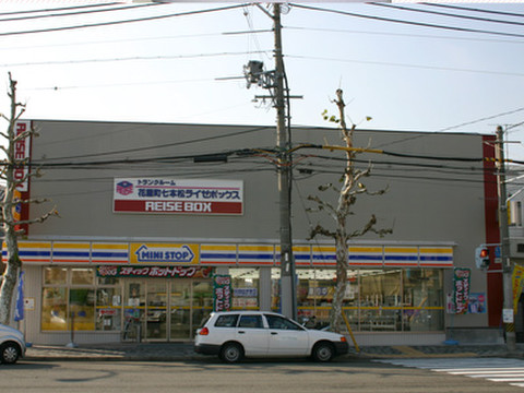 花屋町七本松ライゼボックス