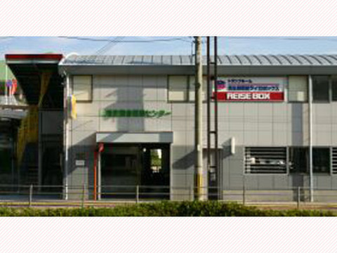 東生駒駅前ライゼボックス