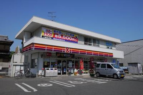 ハロートランク八幡五反田 サークルＫやわた店の２Ｆ部分となります。