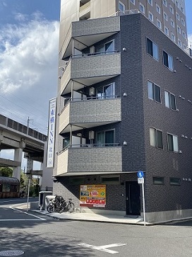 モアストレージ王子駅前