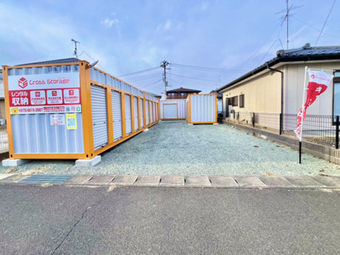 クロスストレージ日和田店 外観