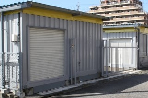 コンテナシティあま下萱津
