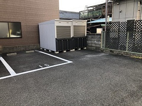 名古屋市中村区長筬町バイクガレージ