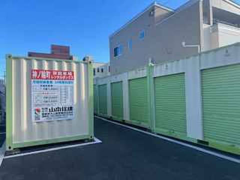 神ノ輪町レンタルボックス ローソン神ノ輪店の前面道路反対側に入ってすぐの位置です。