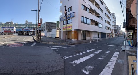 楽々トランク蒲生駅前店