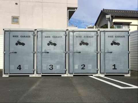 バイクガレージふじみ野　亀久保交差点 遮熱塗料施工済み