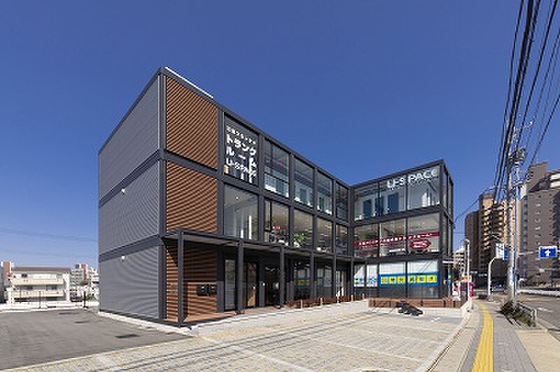 ユースペース ユースペース茶屋ケ坂駅前店 外観