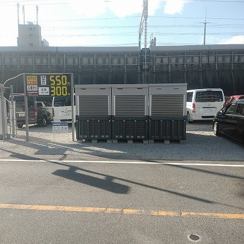 イナバボックス 名古屋市緑区大高町バイクガレージ 外観