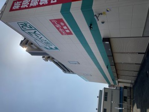 E-収納スペース24小松川 トランクルーム専用に建てた建物で、京葉道路沿いにありアクセス便利